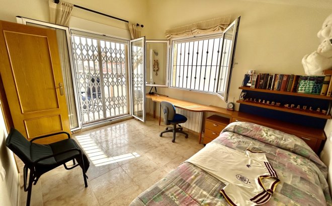 Revente - Town House -
Torre de la Horadada - Costa Blanca