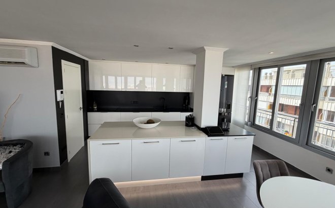 Resale - Apartment -
Torrevieja - Acequion