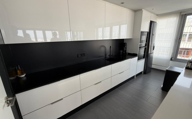 Resale - Apartment -
Torrevieja - Acequion