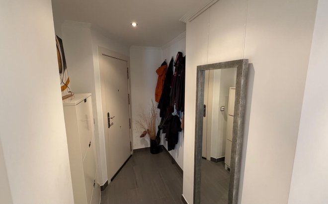 Resale - Apartment -
Torrevieja - Acequion