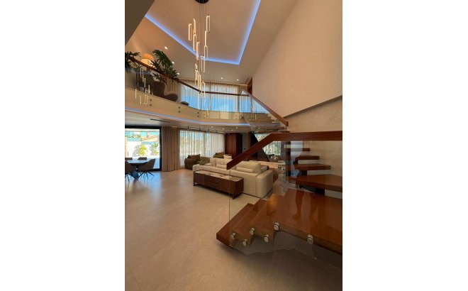 Resale - Villa -
Ciudad Quesada - Centro De La Ciudad Quesada