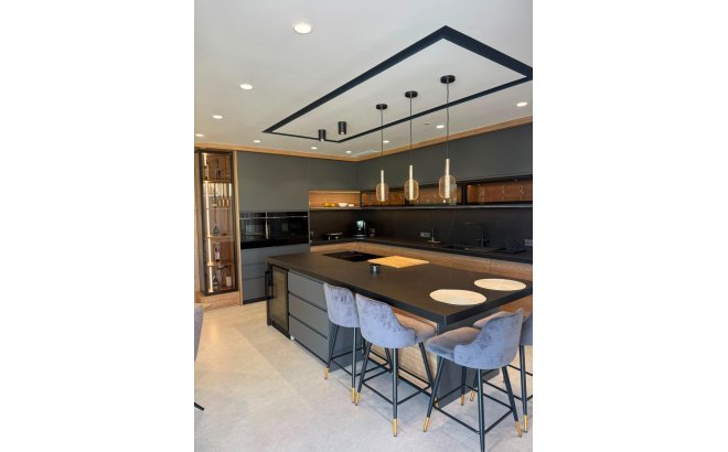 Resale - Villa -
Ciudad Quesada - Centro De La Ciudad Quesada