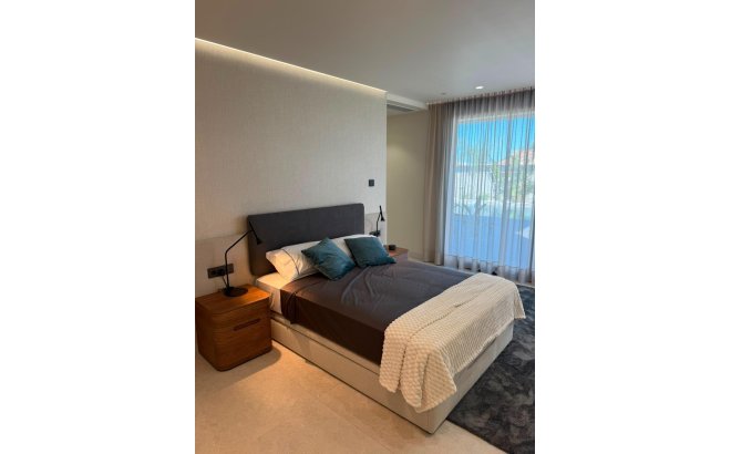 Resale - Villa -
Ciudad Quesada - Centro De La Ciudad Quesada