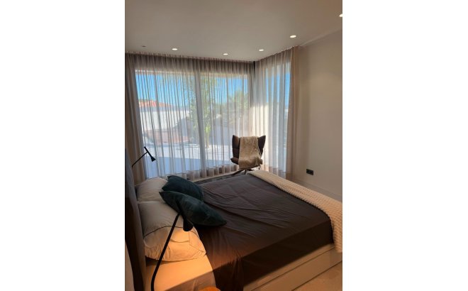 Resale - Villa -
Ciudad Quesada - Centro De La Ciudad Quesada