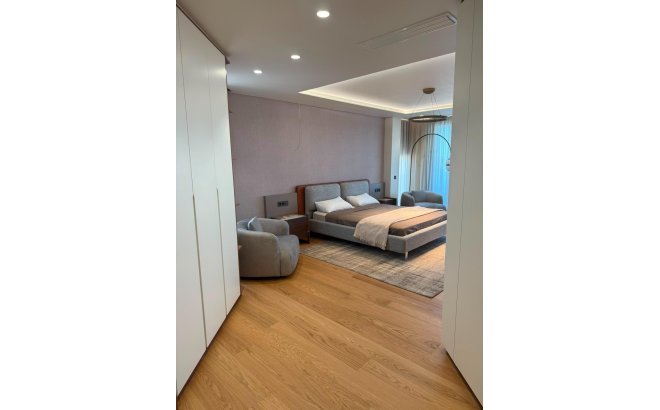 Resale - Villa -
Ciudad Quesada - Centro De La Ciudad Quesada