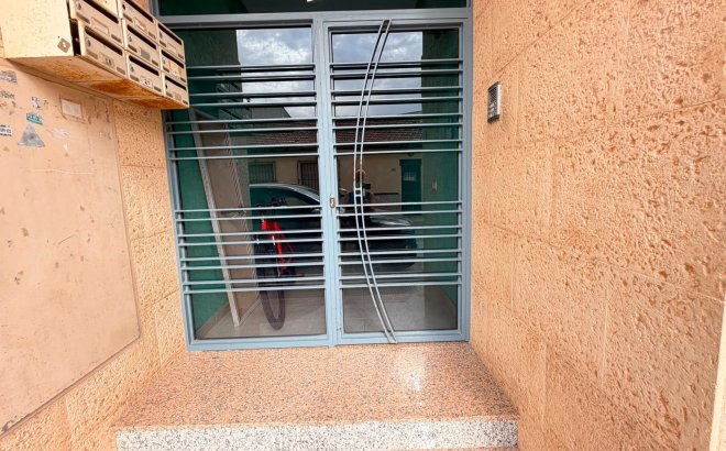 Herverkoop - Appartement -
Los Montesinos - Costa Blanca