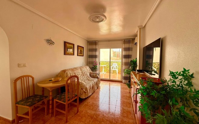 Herverkoop - Penthouse -
Torrevieja - Playa del Cura