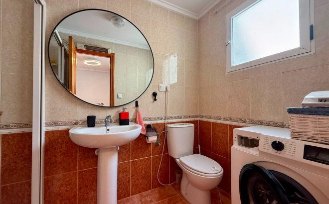 Herverkoop - Penthouse -
Torrevieja - Playa del Cura