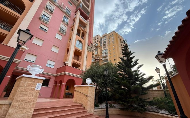 Herverkoop - Appartement -
Torrevieja - Playa de los Locos