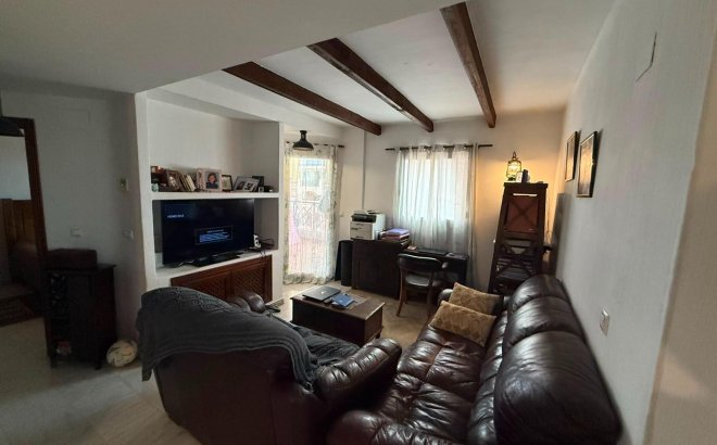 Herverkoop - Appartement -
Torrevieja - Playa de los Locos