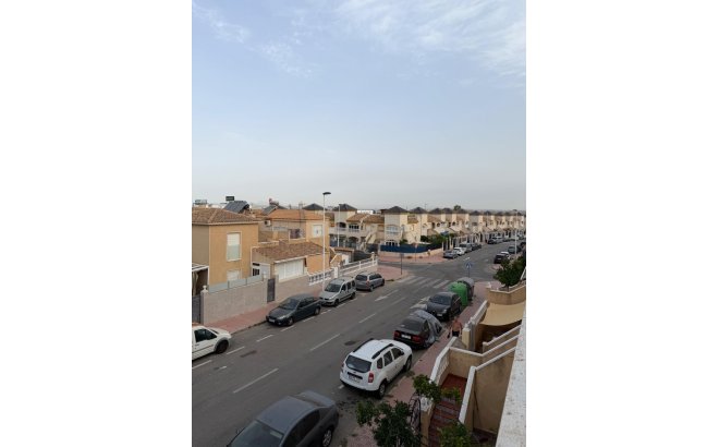 Herverkoop - Appartement -
Torrevieja - Centro