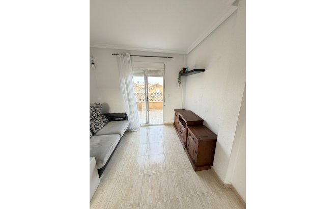 Herverkoop - Appartement -
Torrevieja - Centro