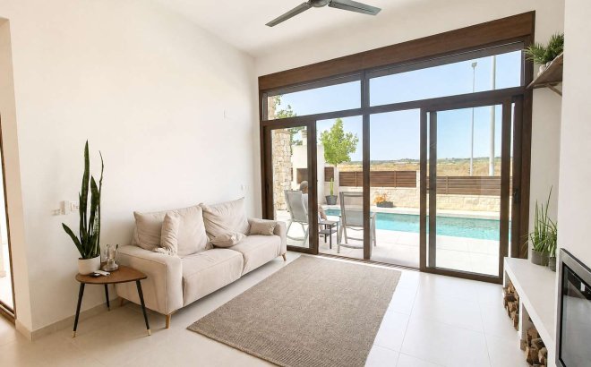 Herverkoop - Villa -
Benijofar - Costa Blanca