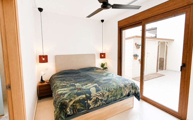 Herverkoop - Villa -
Benijofar - Costa Blanca