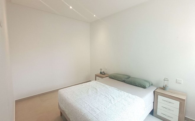 Herverkoop - Villa -
Benijofar - Costa Blanca