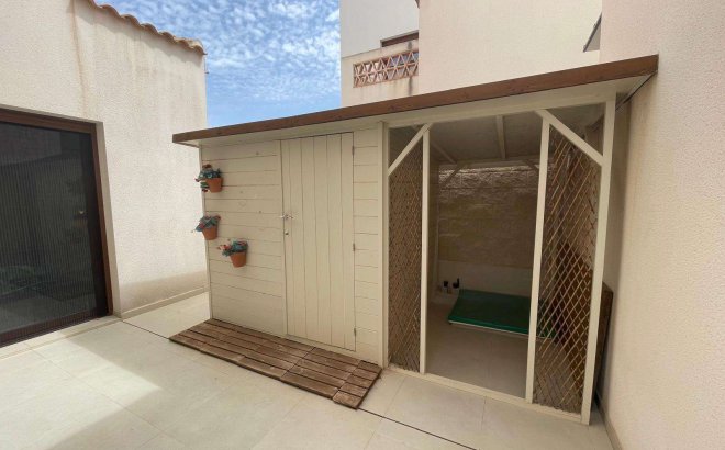 Herverkoop - Villa -
Benijofar - Costa Blanca