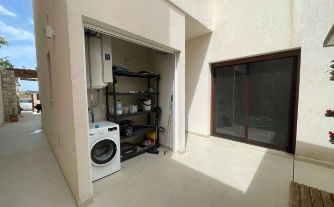 Herverkoop - Villa -
Benijofar - Costa Blanca