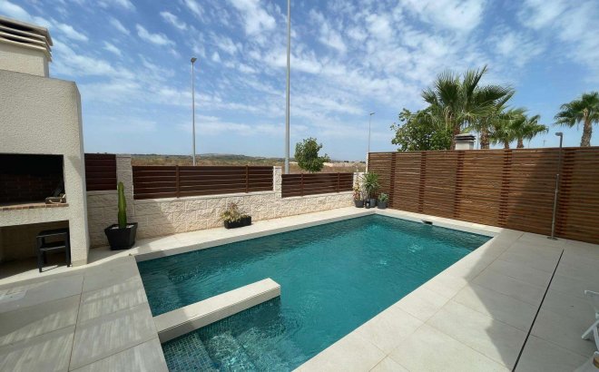 Herverkoop - Villa -
Benijofar - Costa Blanca