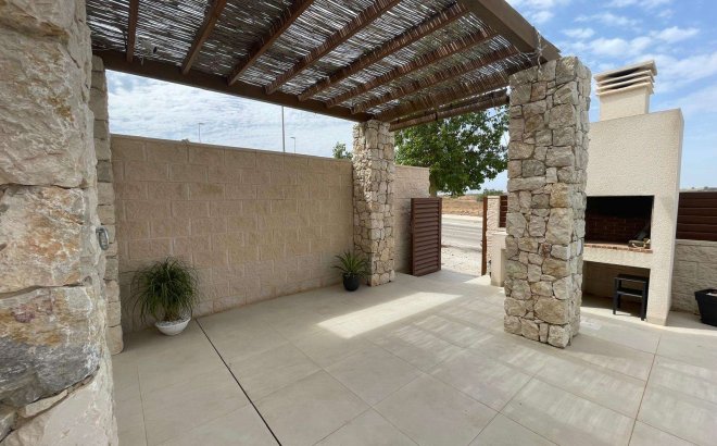 Herverkoop - Villa -
Benijofar - Costa Blanca