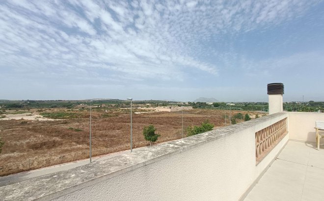 Herverkoop - Villa -
Benijofar - Costa Blanca
