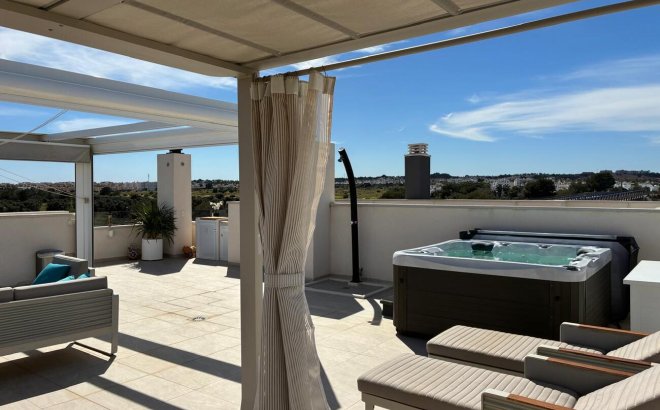 Herverkoop - Penthouse -
Los Almendros (Orihuela-Costa) - Costa Blanca