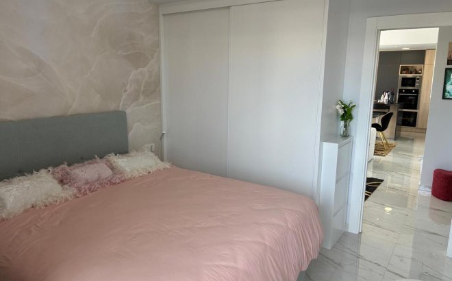 Herverkoop - Penthouse -
Los Almendros (Orihuela-Costa) - Costa Blanca