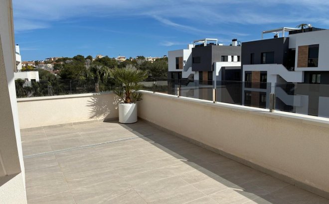 Herverkoop - Penthouse -
Los Almendros (Orihuela-Costa) - Costa Blanca