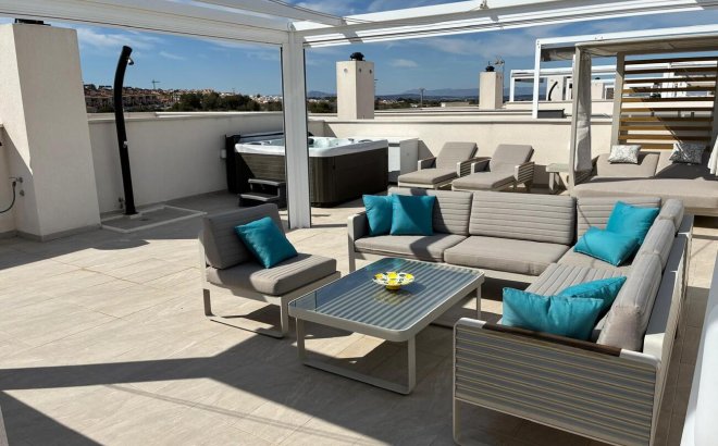 Herverkoop - Penthouse -
Los Almendros (Orihuela-Costa) - Costa Blanca