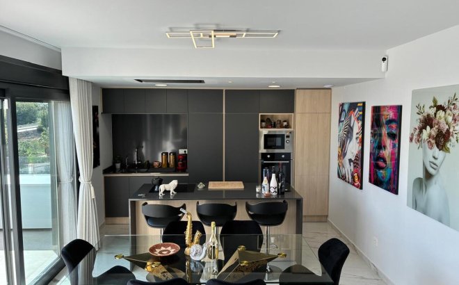 Herverkoop - Penthouse -
Los Almendros (Orihuela-Costa) - Costa Blanca