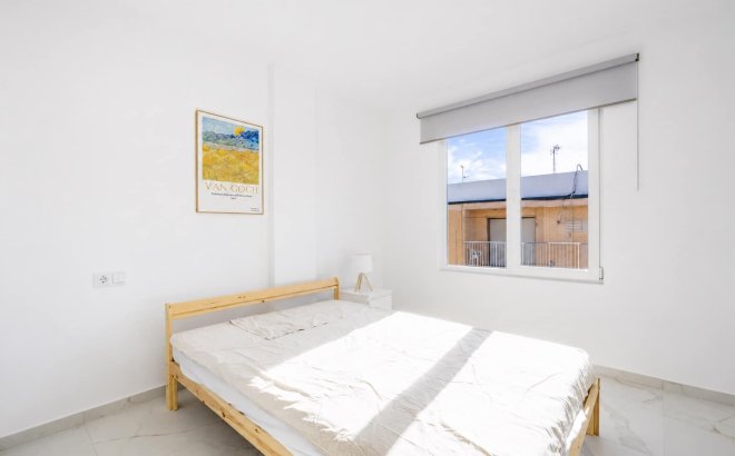 Herverkoop - Appartement -
Torrevieja - Costa Blanca