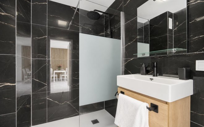 Herverkoop - Appartement -
Torrevieja - Costa Blanca