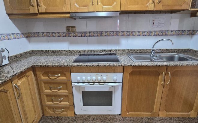 Herverkoop - Appartement -
Torrevieja - PARQUE DE LAS NACIONES