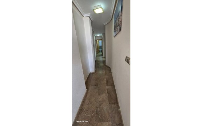 Herverkoop - Appartement -
Torrevieja - PARQUE DE LAS NACIONES