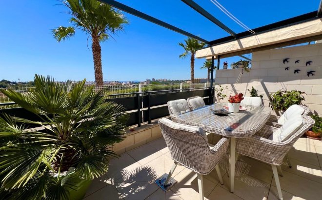 Herverkoop - Dúplex -
Orihuela Costa - Costa Blanca
