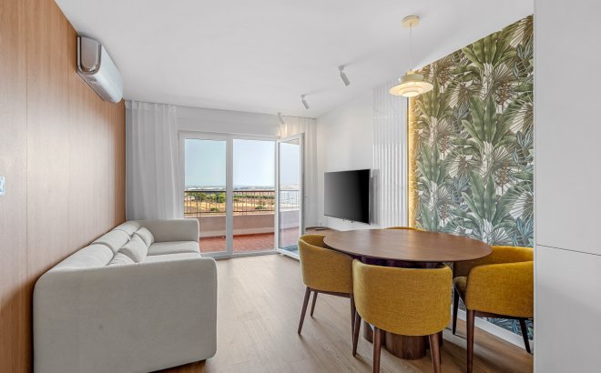 Resale - Apartment -
Torrevieja - Costa Blanca