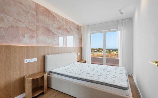 Resale - Apartment -
Torrevieja - Costa Blanca