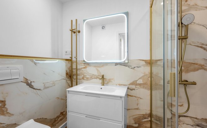 Resale - Apartment -
Torrevieja - Costa Blanca