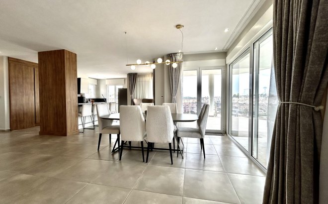 Resale - Villa -
Ciudad Quesada - Costa Blanca