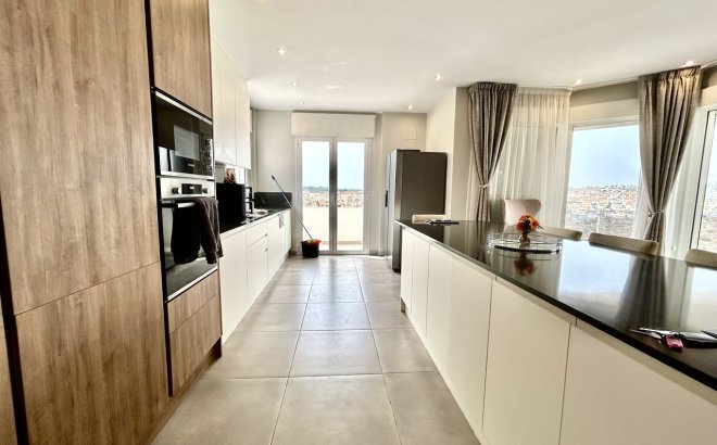 Resale - Villa -
Ciudad Quesada - Costa Blanca