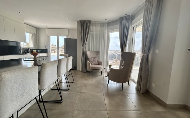 Resale - Villa -
Ciudad Quesada - Costa Blanca