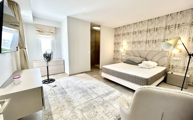 Resale - Villa -
Ciudad Quesada - Costa Blanca