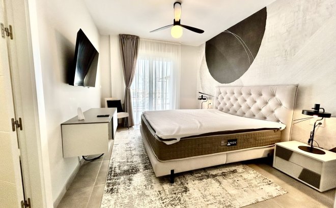 Resale - Villa -
Ciudad Quesada - Costa Blanca