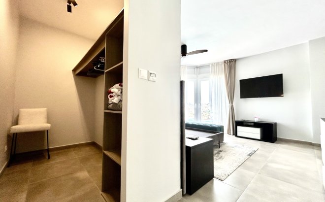 Resale - Villa -
Ciudad Quesada - Costa Blanca