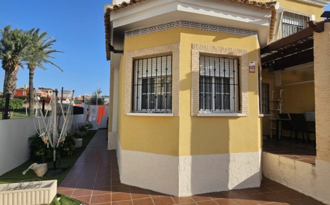 Resale - Villa -
Lo Crispin - Inland