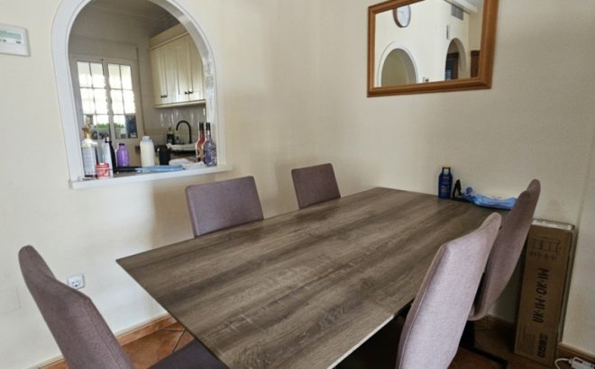 Resale - Villa -
Lo Crispin - Inland