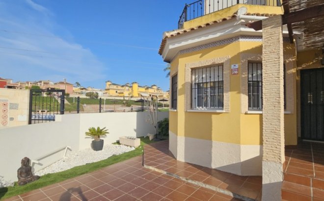 Resale - Villa -
Lo Crispin - Inland