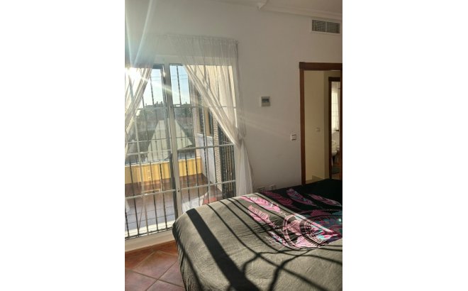 Resale - Villa -
Lo Crispin - Inland