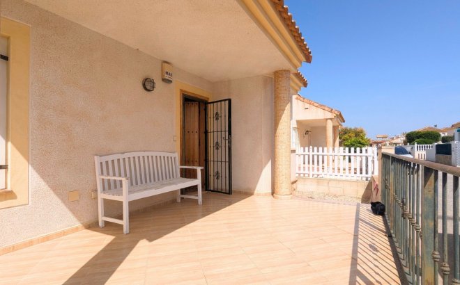Resale - Villa -
Lo Crispin - Inland