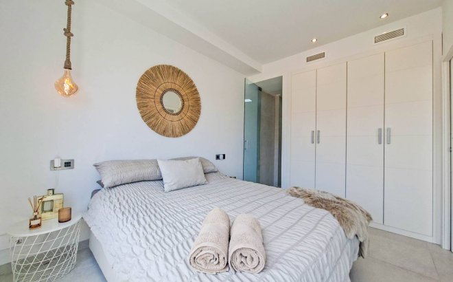 Revente - Villa -
Villamartin - Costa Blanca