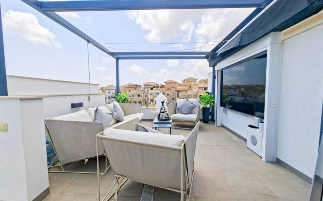 Revente - Villa -
Villamartin - Costa Blanca
